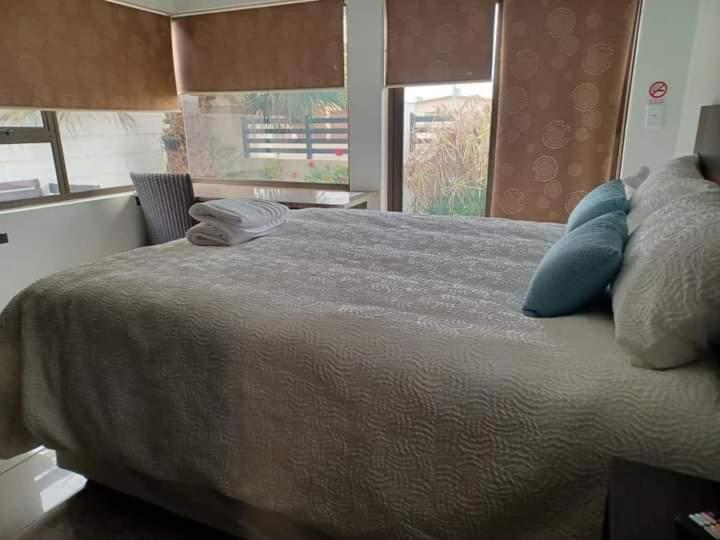 Carlo'S Boutique Guesthouse Walvisbaai Buitenkant foto
