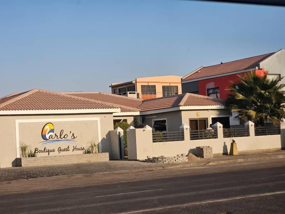 Carlo'S Boutique Guesthouse Walvisbaai Buitenkant foto